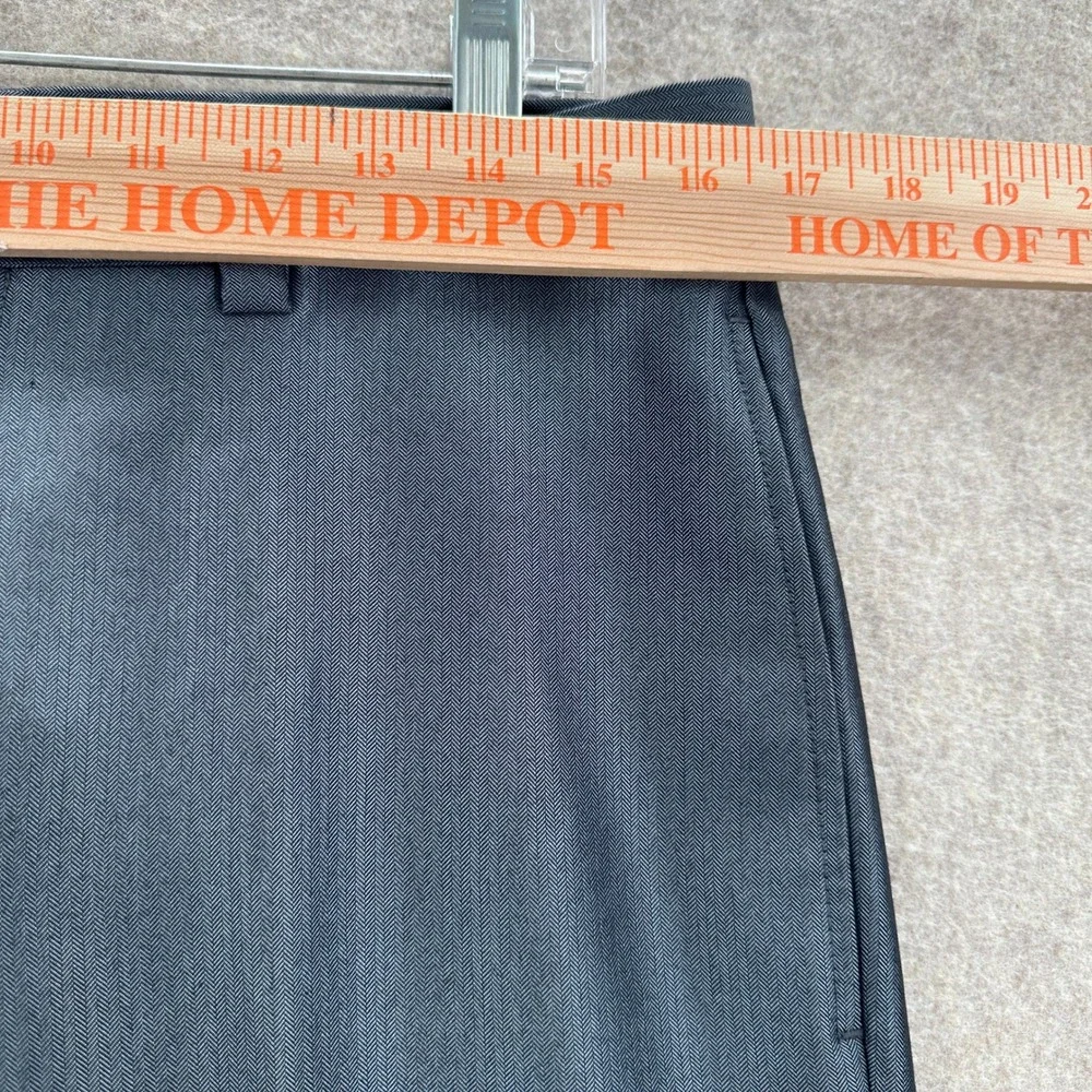 Calvin Klein Shiny Charcoal Herringbone Full Suit Jacket 40R Pants 32X30‎